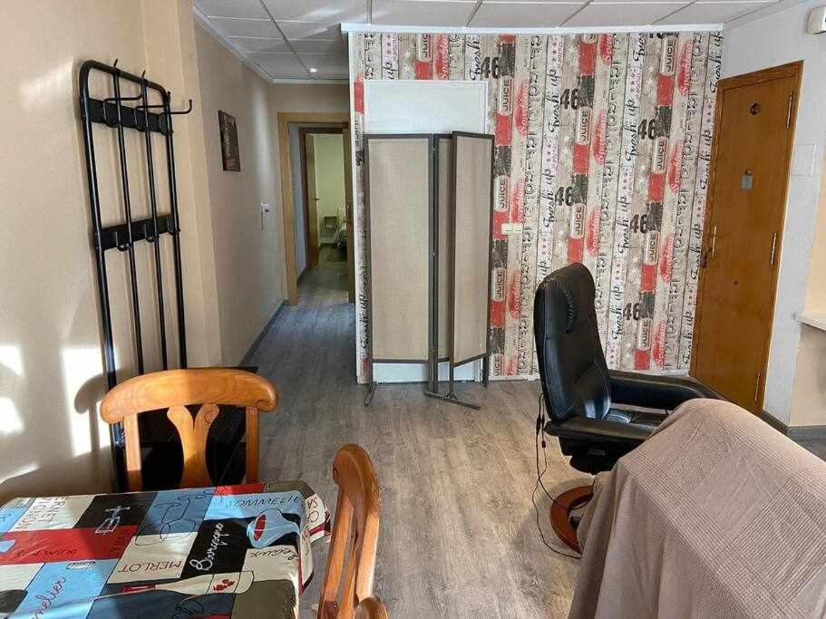 Appartement Amplio Con 2 Y Muy Equipado La Canal